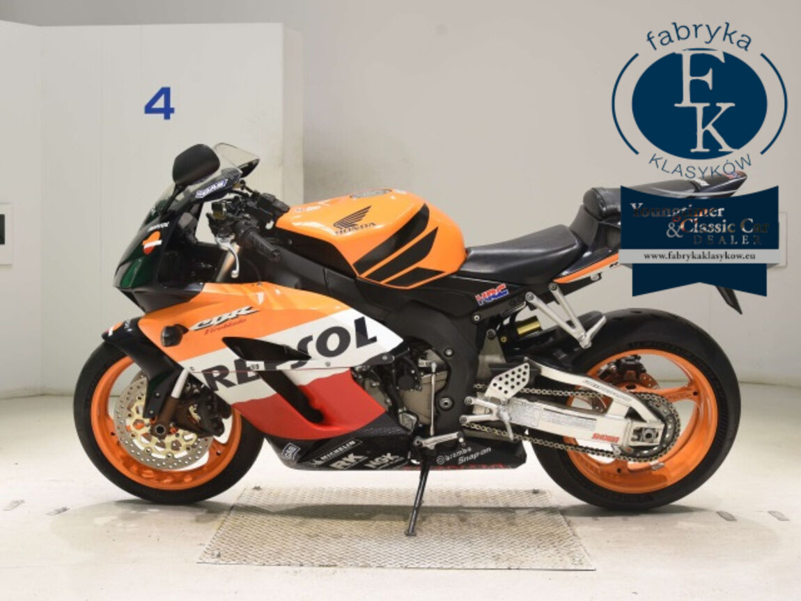 HONDA CBR1000RR 2005 - zdjęcie 3
