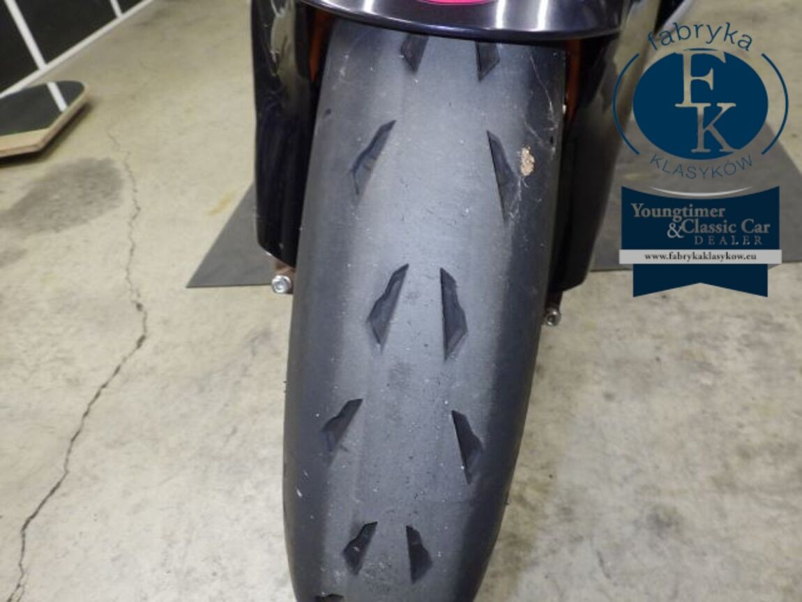 HONDA CBR1000RR 2005 - zdjęcie 25