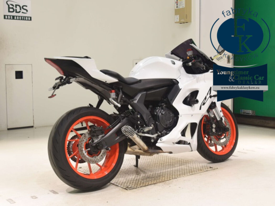 YAMAHA YZF-R7-2 2023 - zdjęcie 6