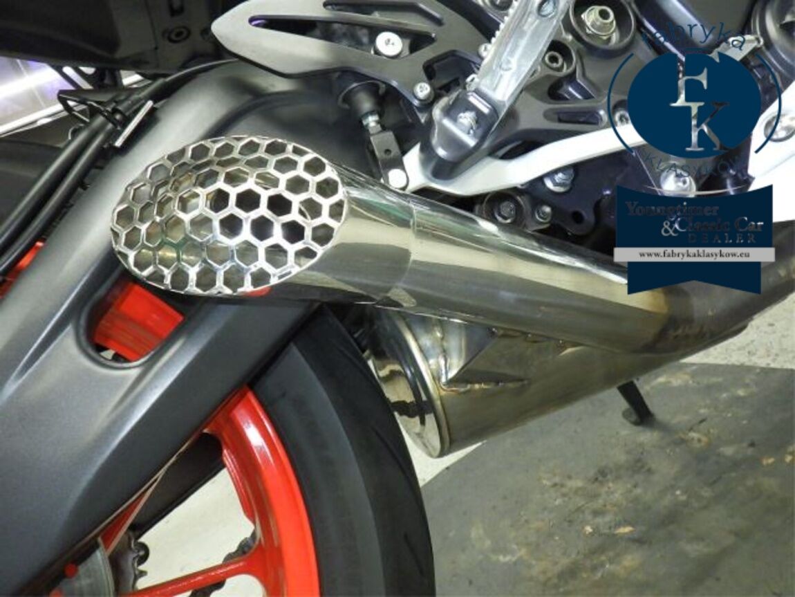 YAMAHA YZF-R7-2 2023 - zdjęcie 13