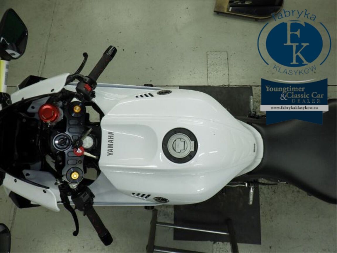 YAMAHA YZF-R7-2 2023 - zdjęcie 32