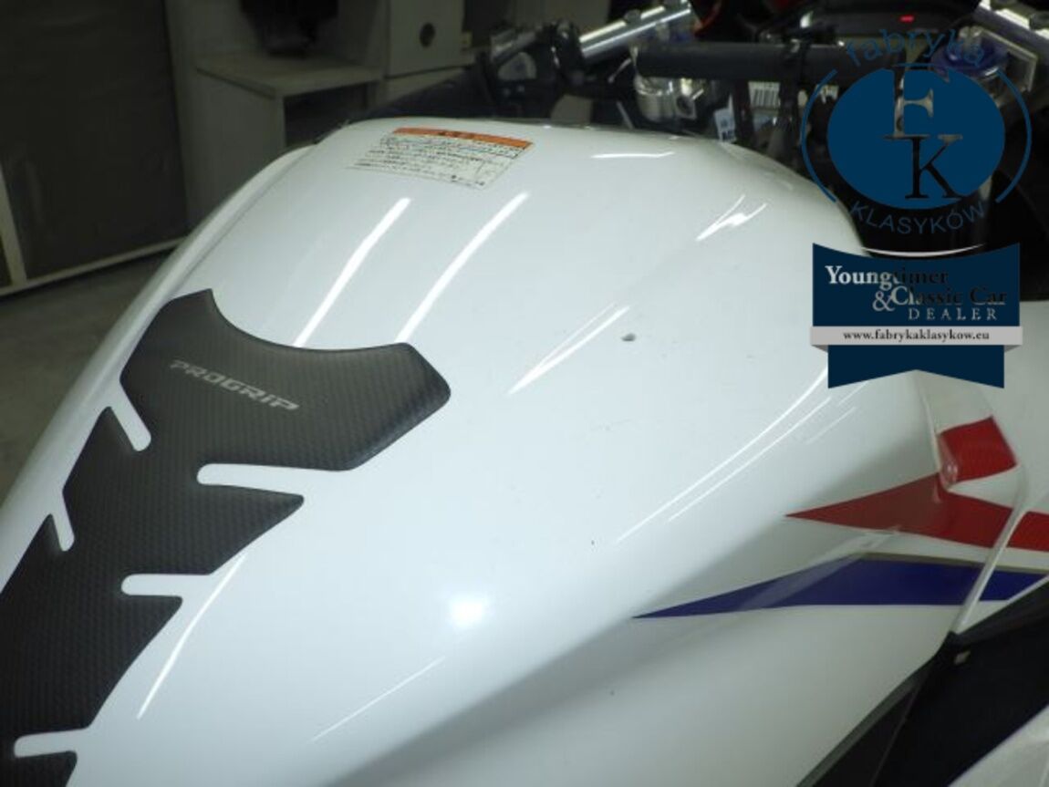 HONDA CBR400R ABS 2016 - zdjęcie 21