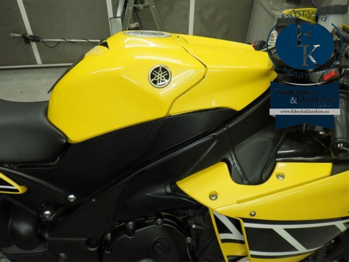 YAMAHA YZF-R1 2009 - zdjęcie 18