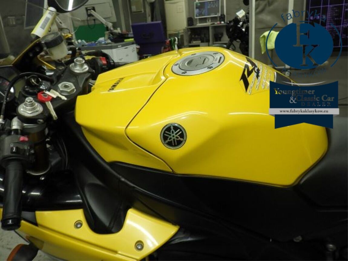 YAMAHA YZF-R1 2009 - zdjęcie 20