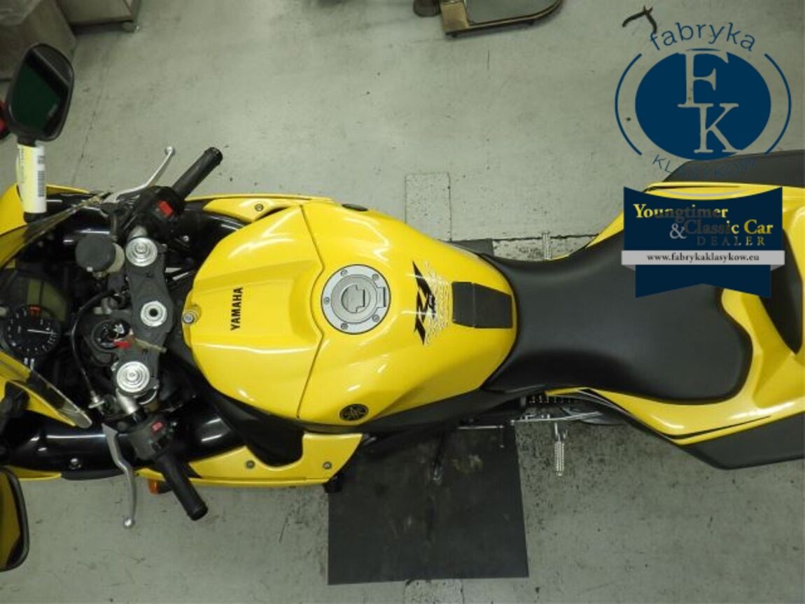 YAMAHA YZF-R1 2009 - zdjęcie 32