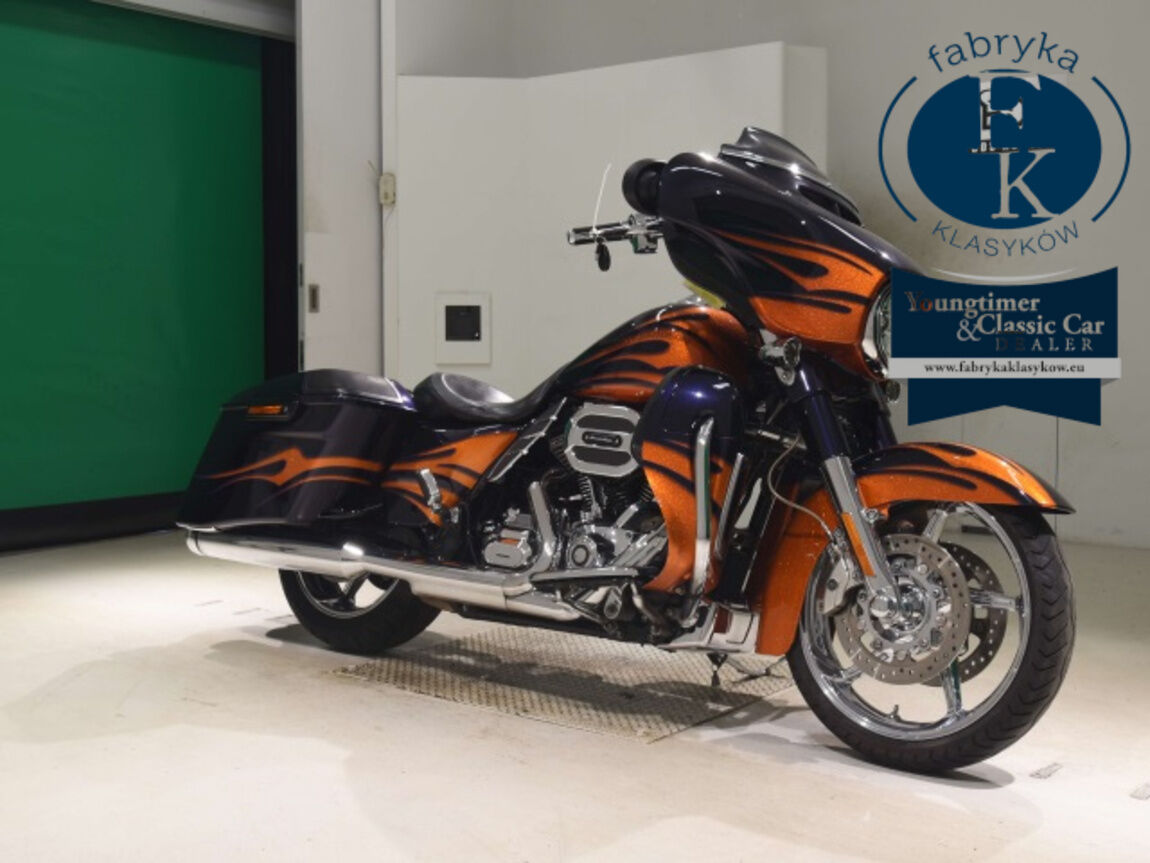 HARLEY-DAVIDSON FLHXSE1800CVO 2015 - zdjęcie 4