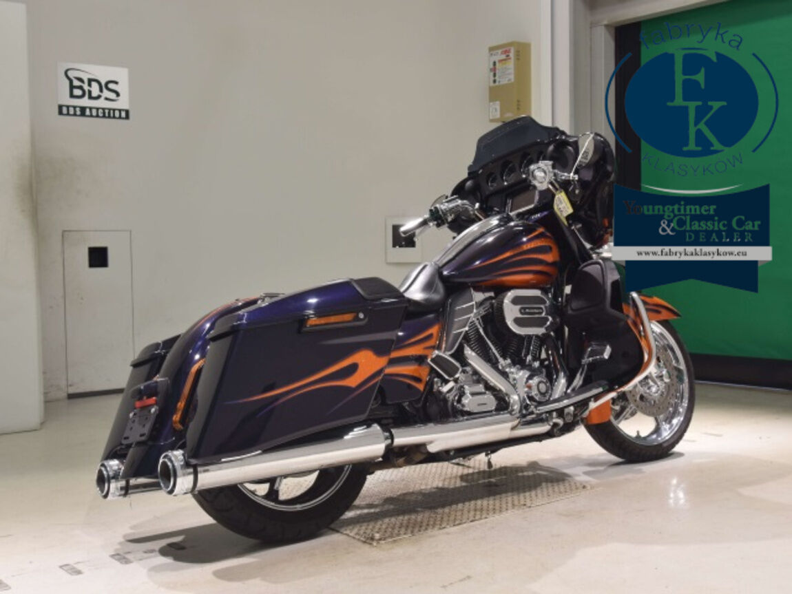 HARLEY-DAVIDSON FLHXSE1800CVO 2015 - zdjęcie 6