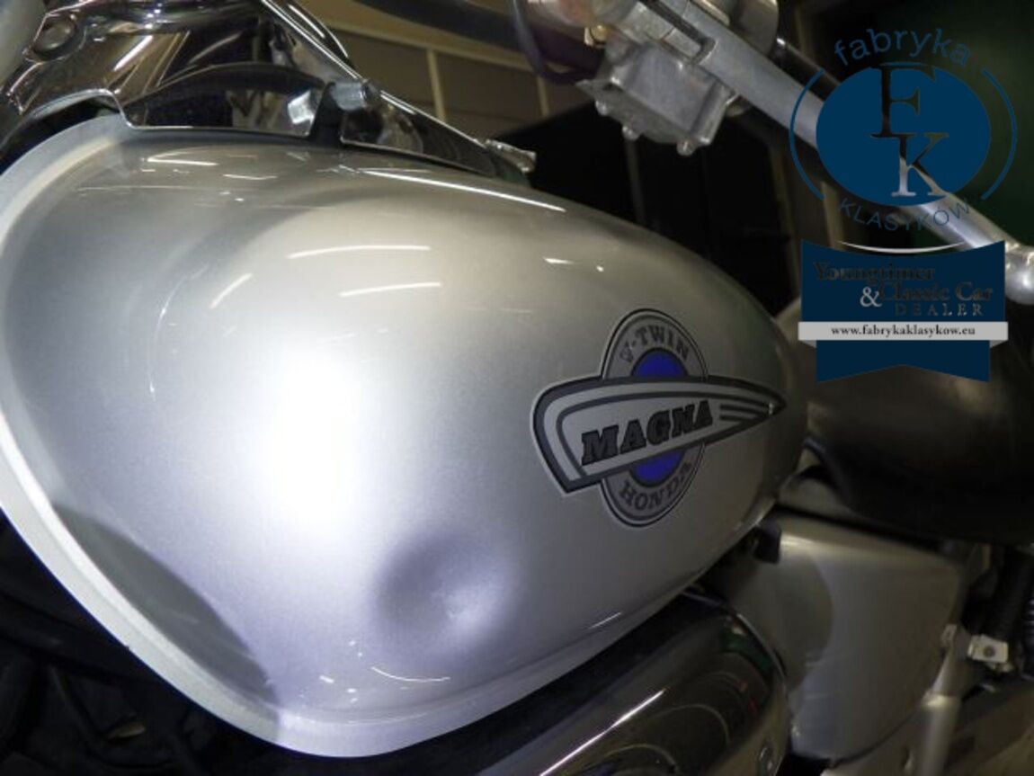 HONDA MAGNA 250  - zdjęcie 20