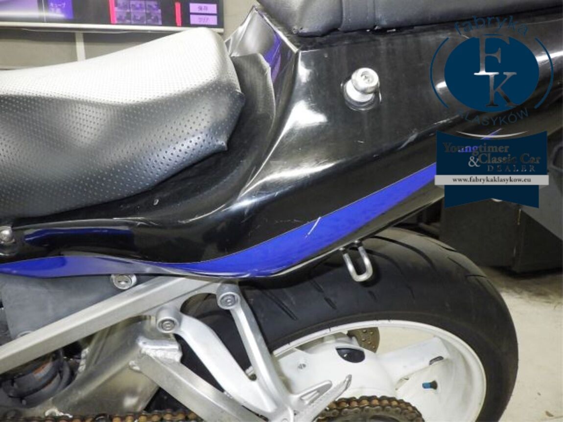 SUZUKI GSX-R750 2001 - zdjęcie 19