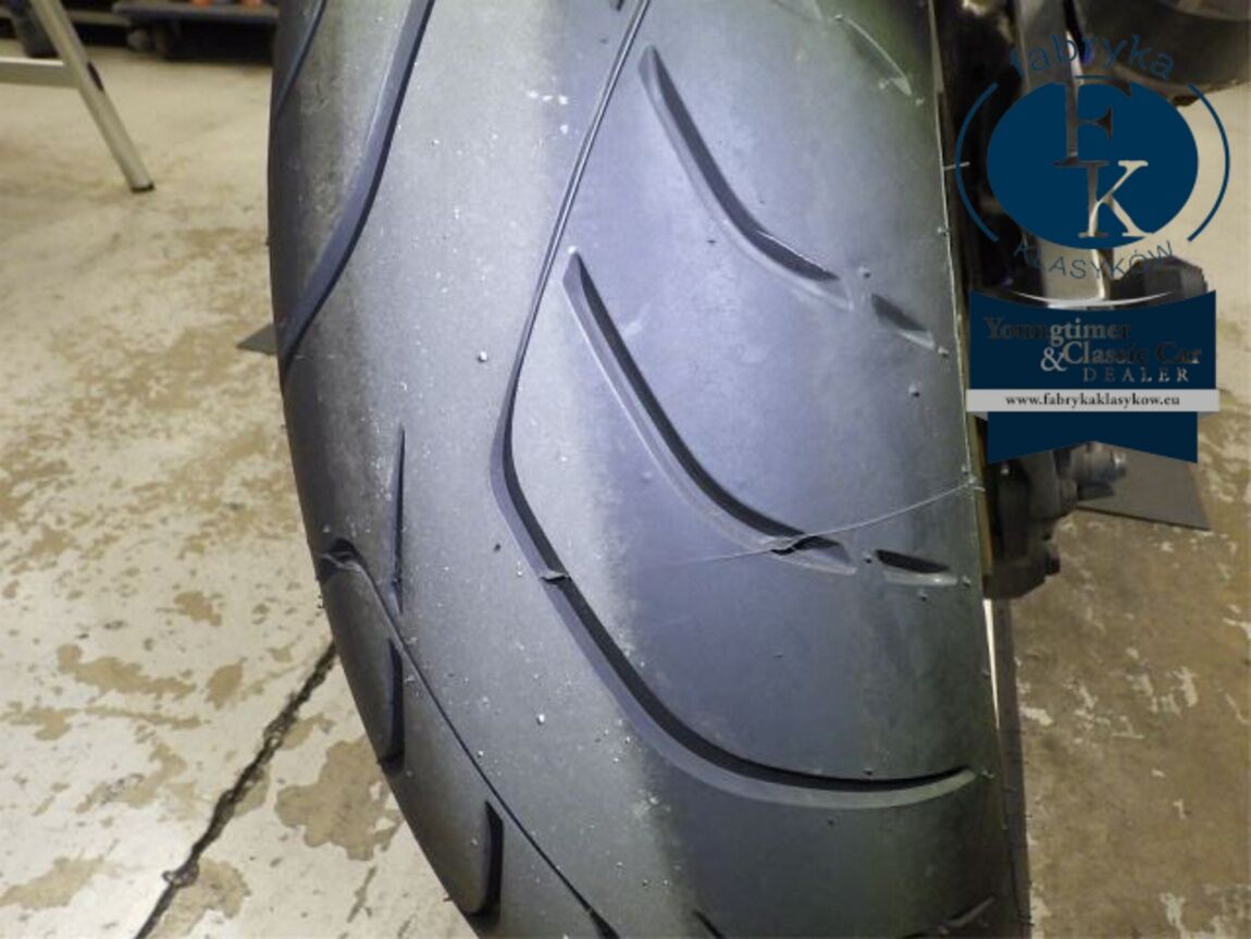 SUZUKI GSX-R750 2001 - zdjęcie 27