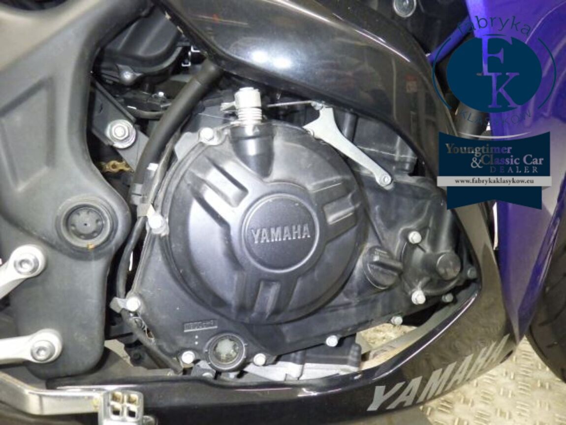 YAMAHA YZF-R25  - zdjęcie 9