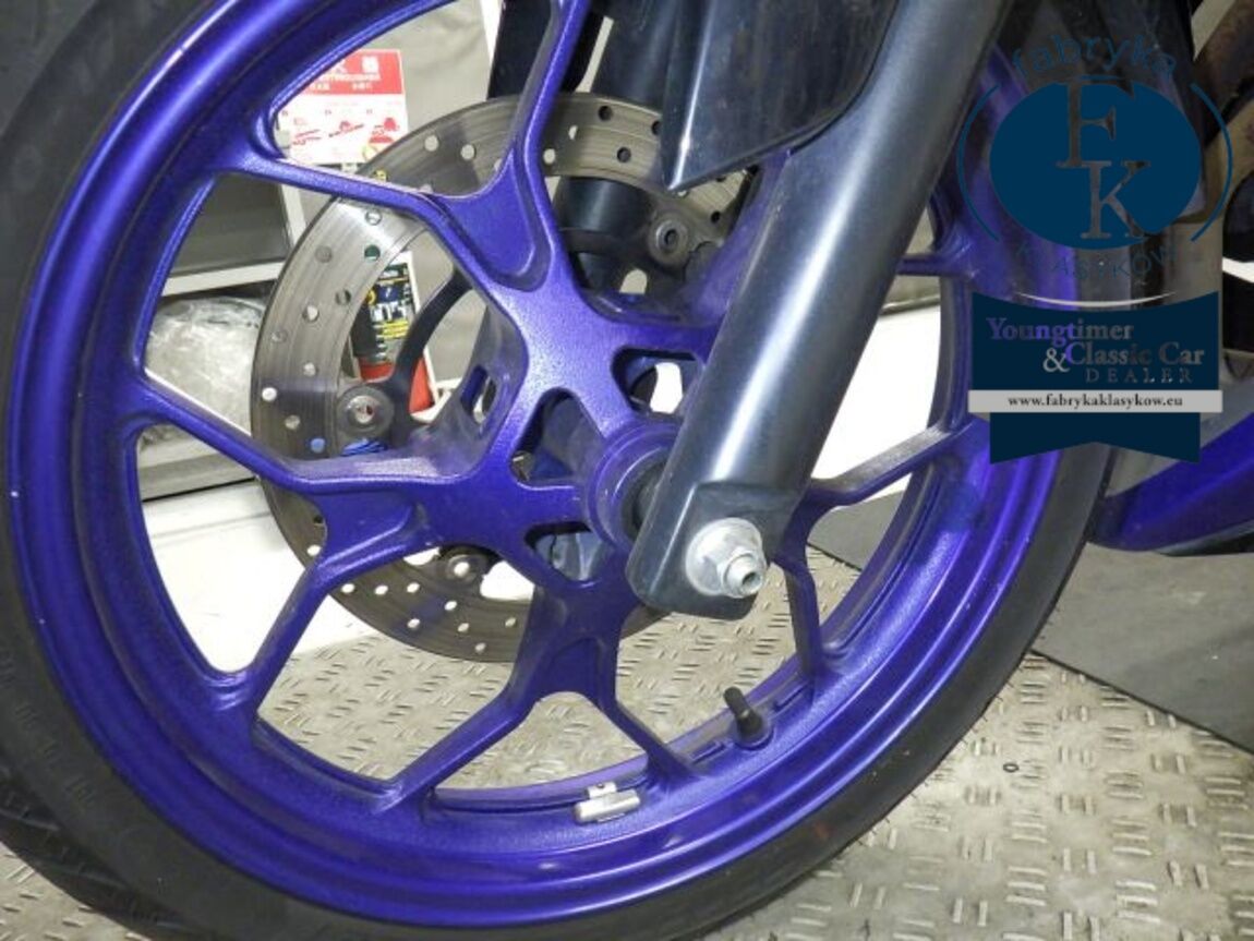 YAMAHA YZF-R25  - zdjęcie 24
