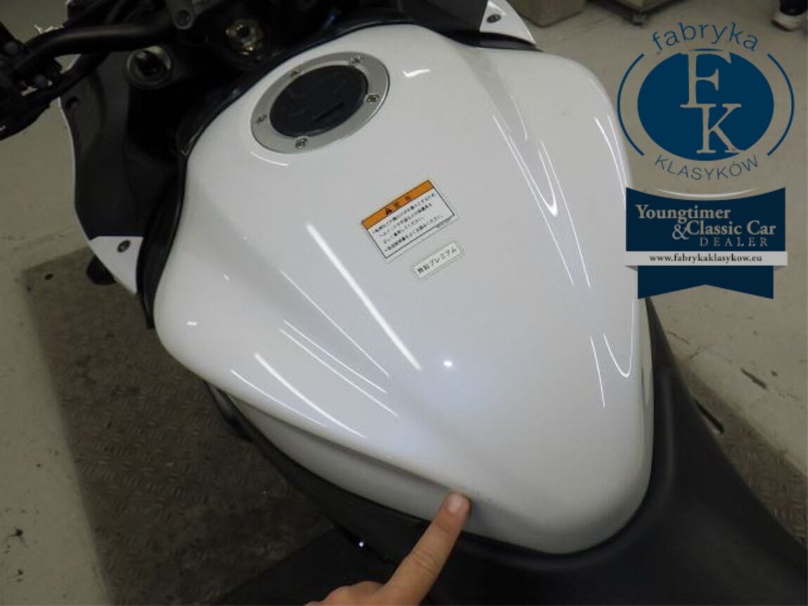 SUZUKI GSX-S1000F 2021 - zdjęcie 19