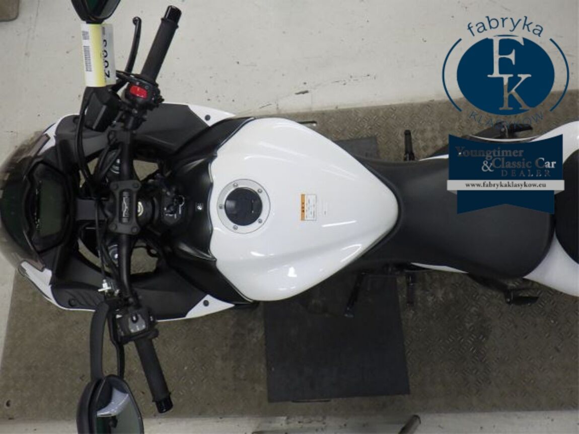 SUZUKI GSX-S1000F 2021 - zdjęcie 32
