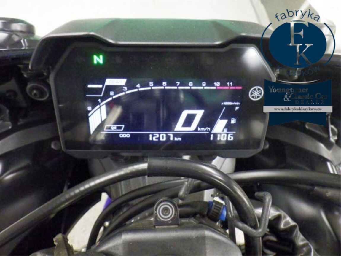 YAMAHA YZF-R7-2 2024 - zdjęcie 15