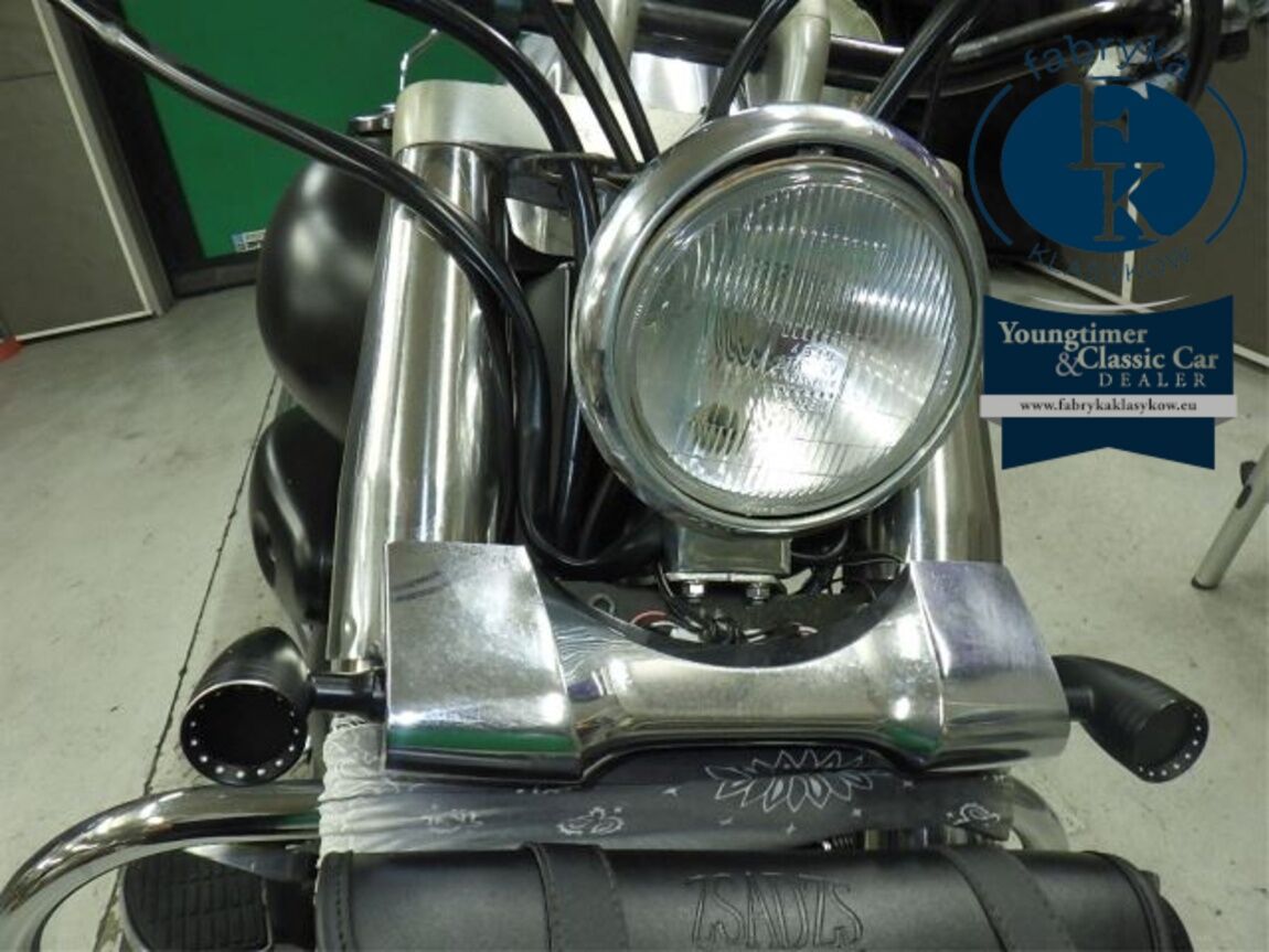 SUZUKI INTRUDER 400 CLASSIC 2005 - zdjęcie 16