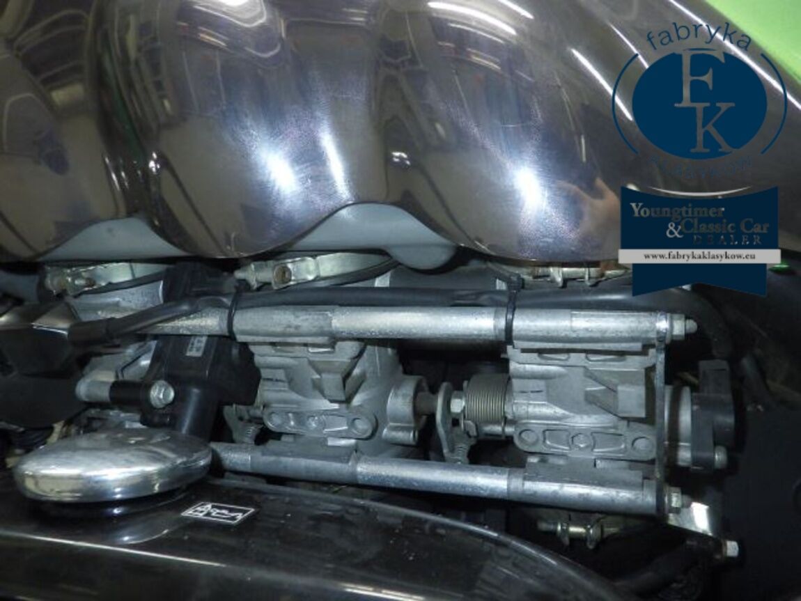 TRIUMPH ROCKET3 2006 - zdjęcie 11