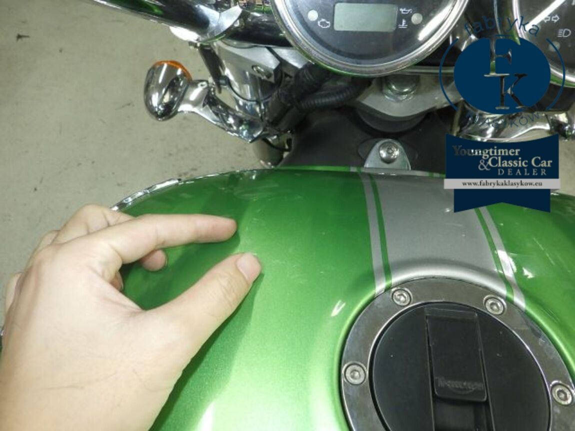 TRIUMPH ROCKET3 2006 - zdjęcie 18