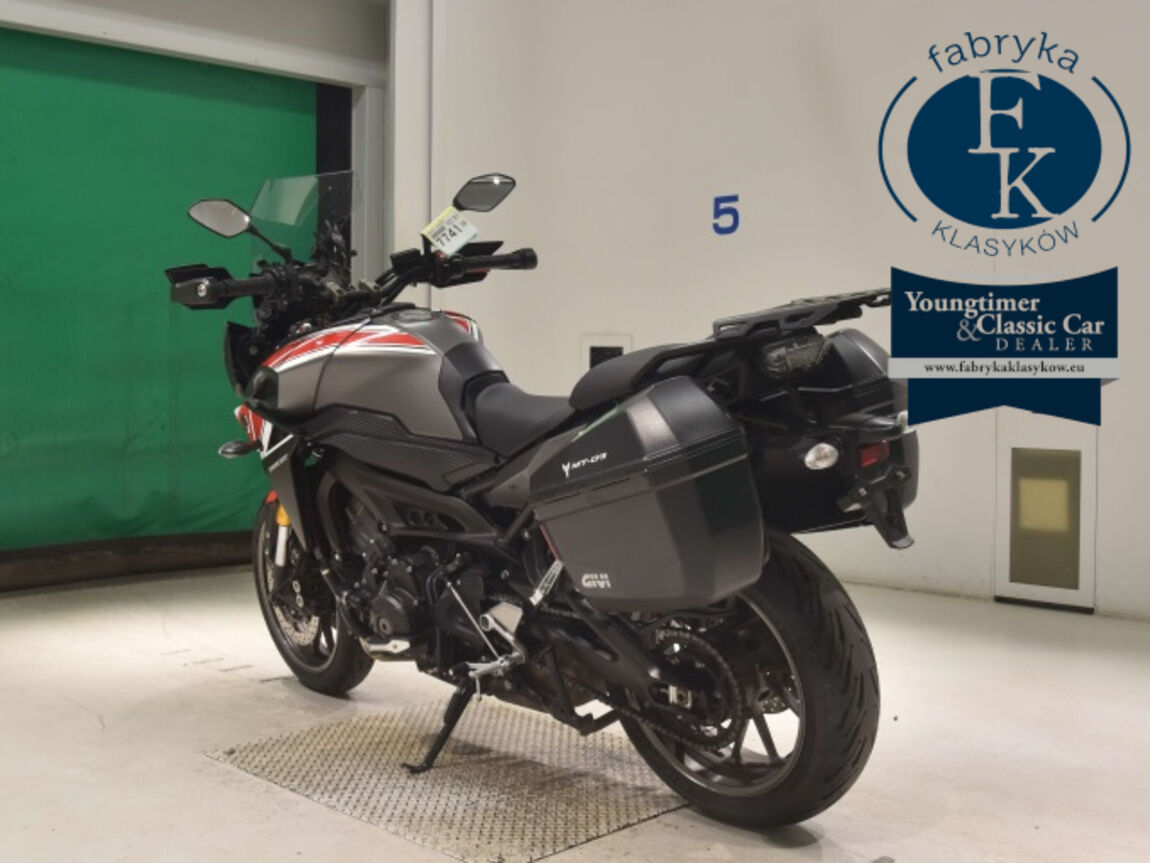 YAMAHA MT-09 2015 - zdjęcie 7