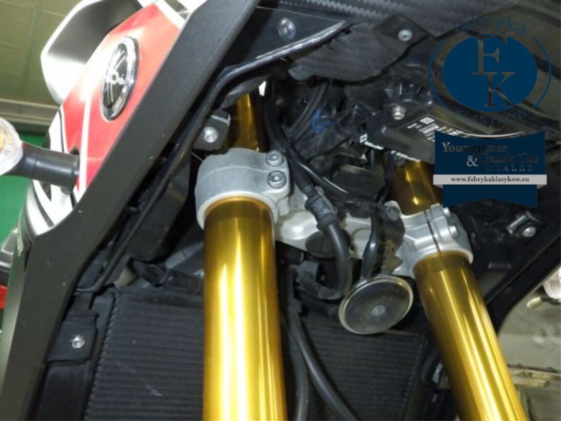 YAMAHA MT-09 2015 - zdjęcie 23