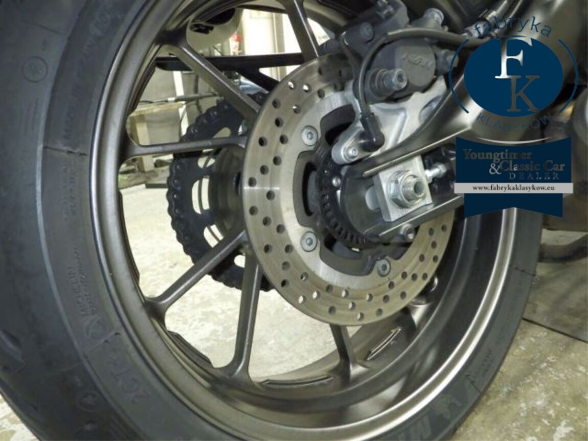 YAMAHA MT-09 2015 - zdjęcie 28