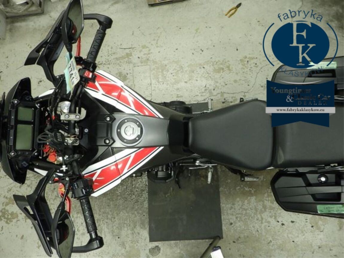 YAMAHA MT-09 2015 - zdjęcie 32