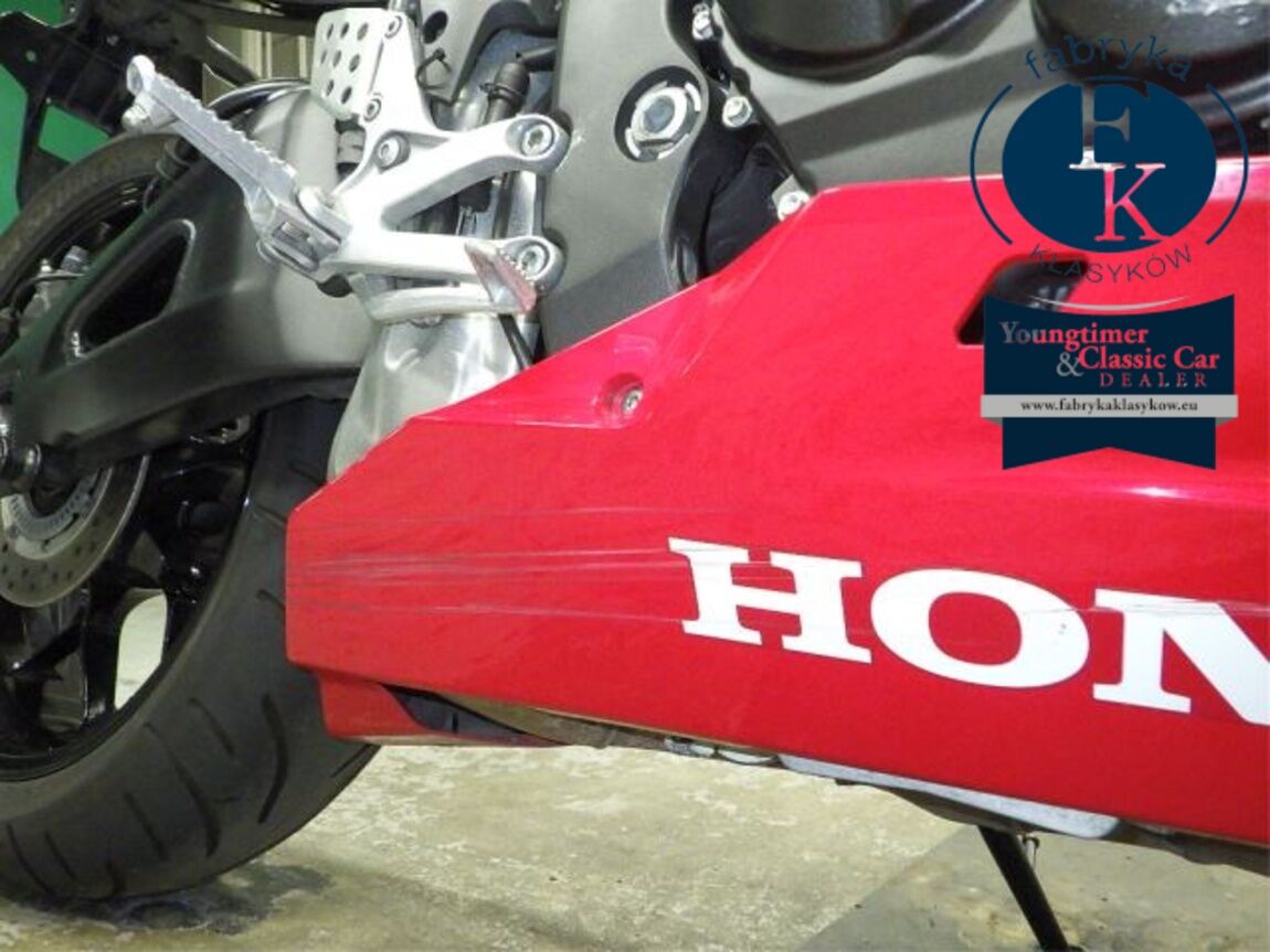 HONDA CBR600RR-4 2021 - zdjęcie 17
