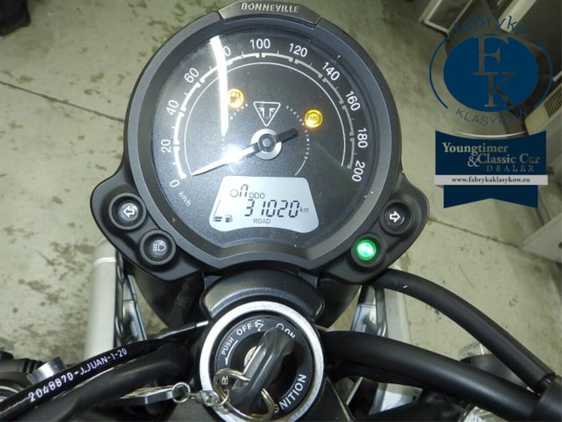 TRIUMPH STREET SCRAMBLER 2021 - zdjęcie 13
