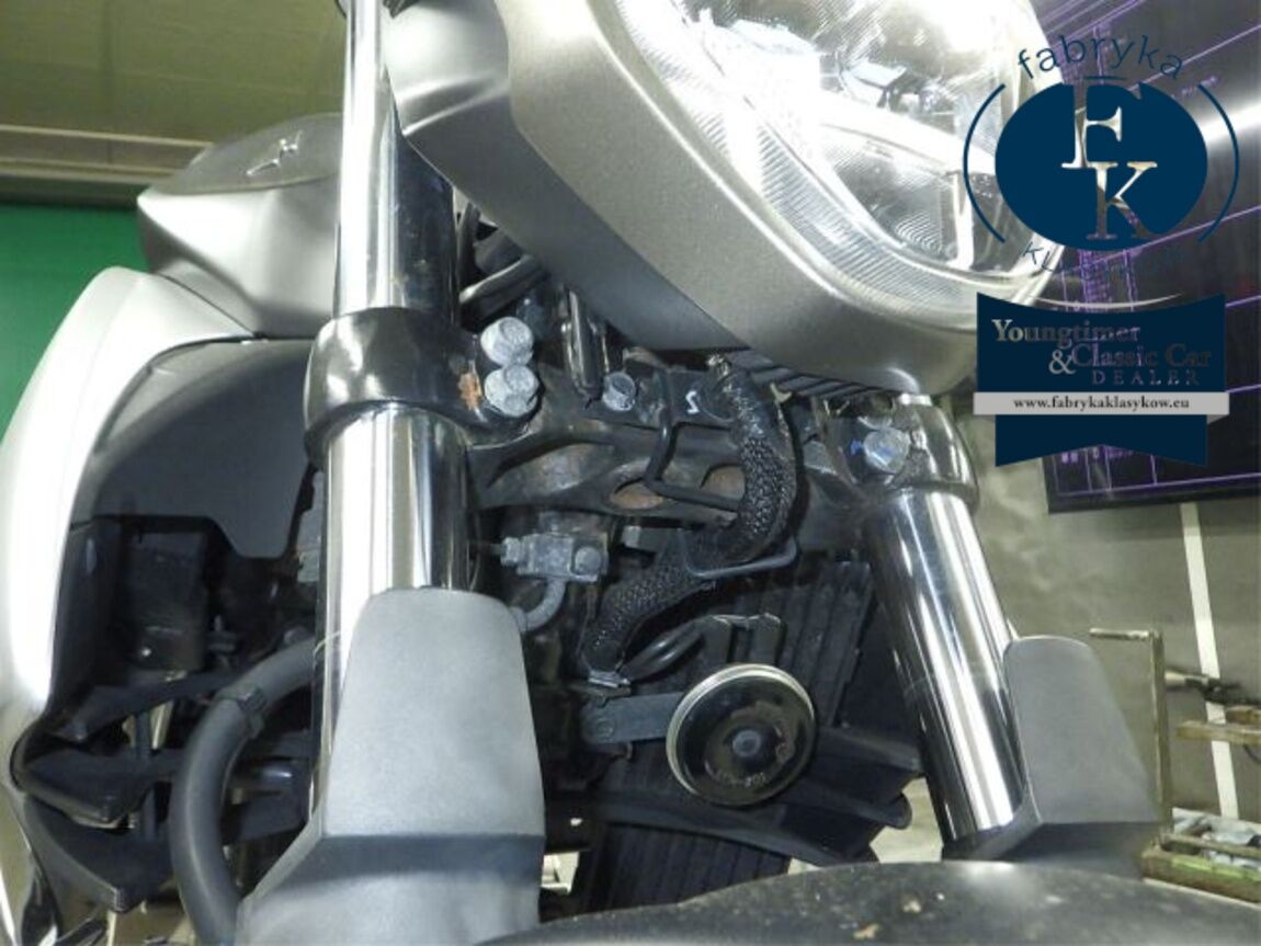 SUZUKI JIKUSA-250  - zdjęcie 24