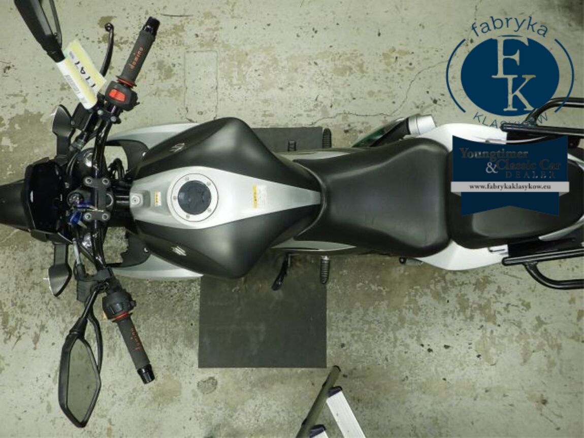 SUZUKI JIKUSA-250  - zdjęcie 32