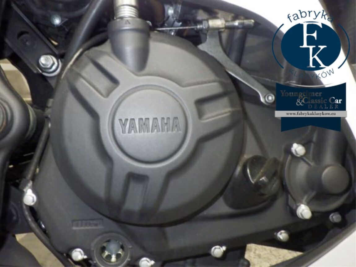 YAMAHA YZF-R25  - zdjęcie 11
