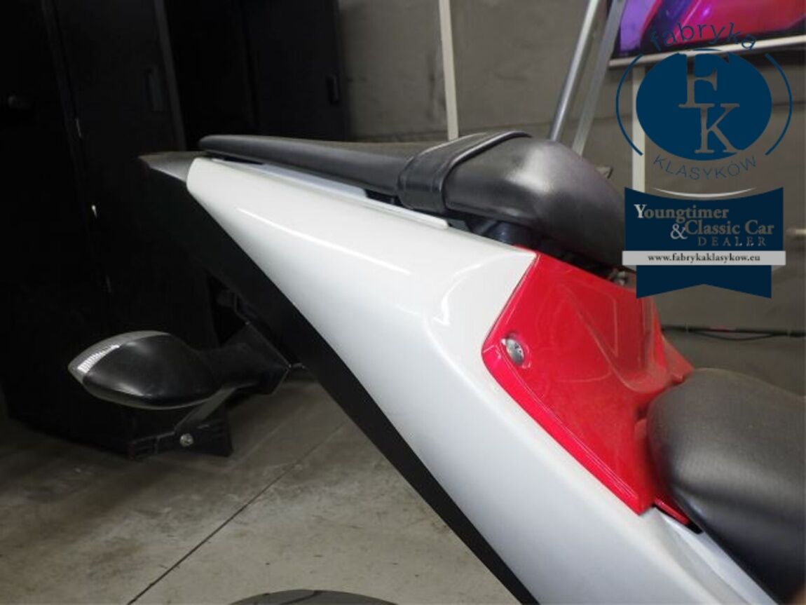 YAMAHA YZF-R25  - zdjęcie 21