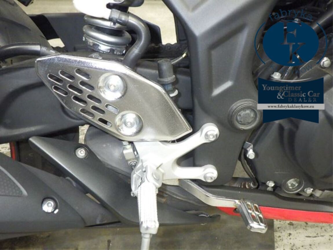 YAMAHA YZF-R25  - zdjęcie 33