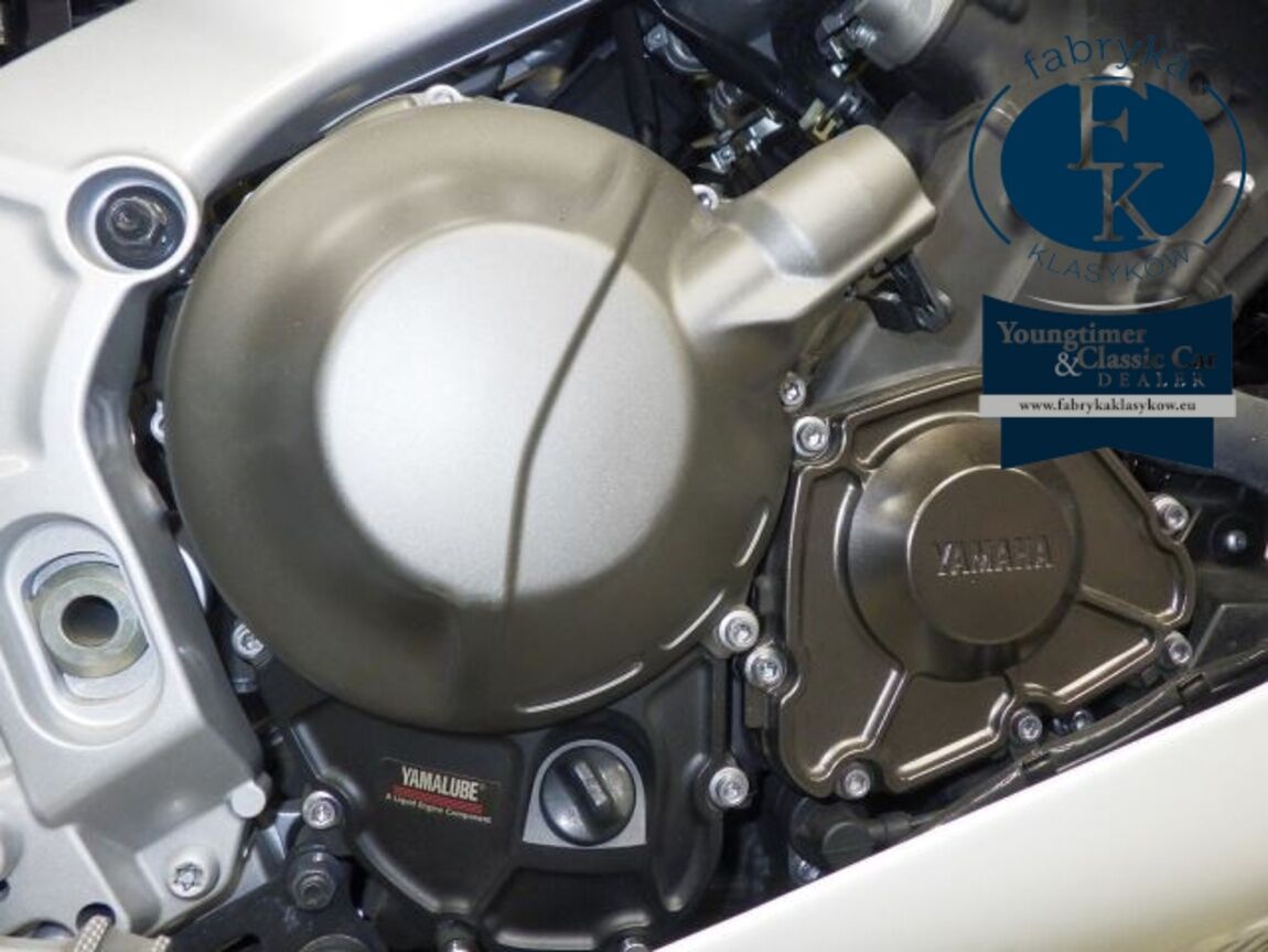 YAMAHA XSR900GP 2024 - zdjęcie 10