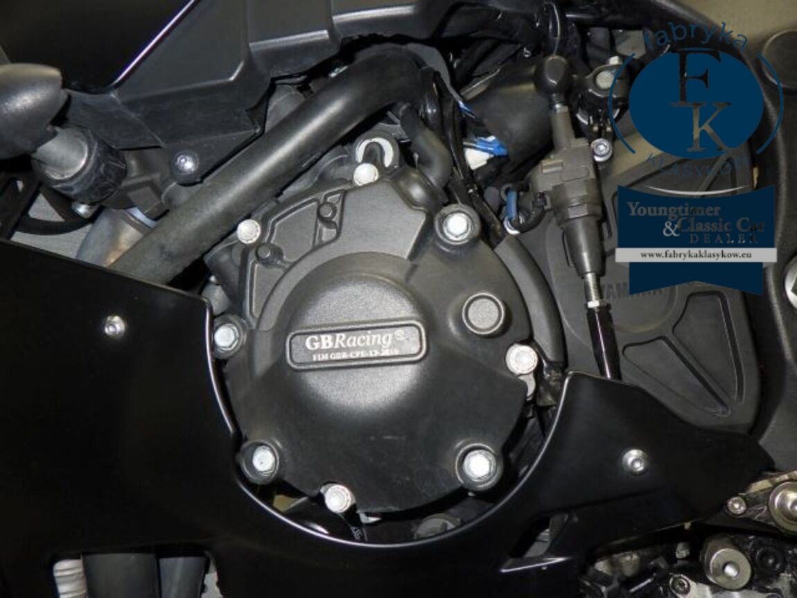 YAMAHA YZF-R1 2017 - zdjęcie 11