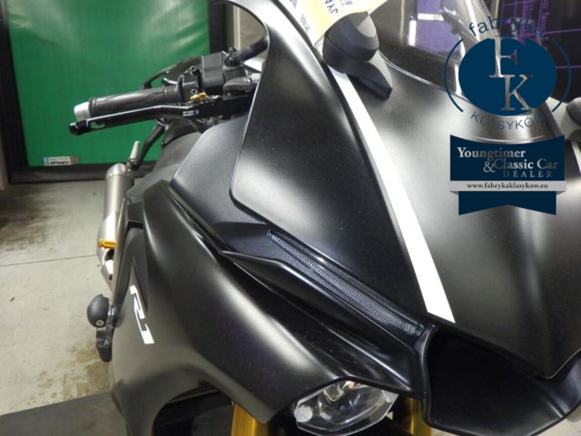 YAMAHA YZF-R1 2017 - zdjęcie 18