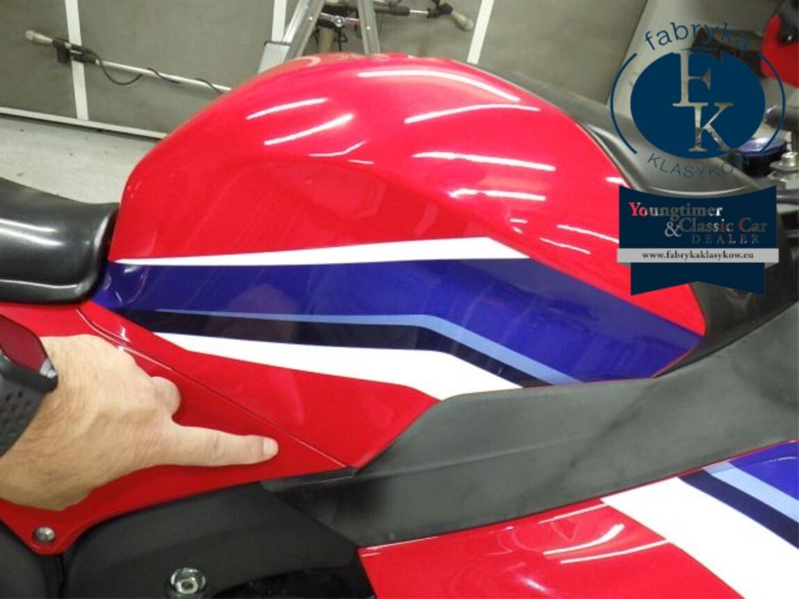 HONDA CBR600RR-4 2020 - zdjęcie 19