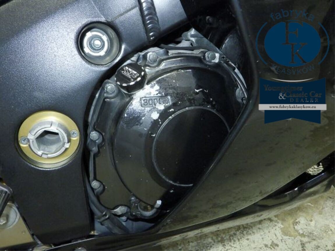 SUZUKI GSX-R1000 2005 - zdjęcie 11