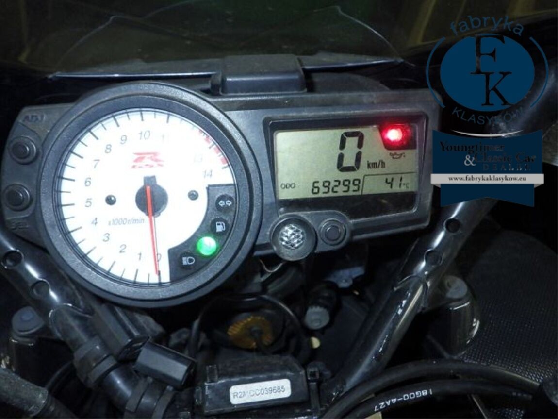 SUZUKI GSX-R1000 2005 - zdjęcie 15