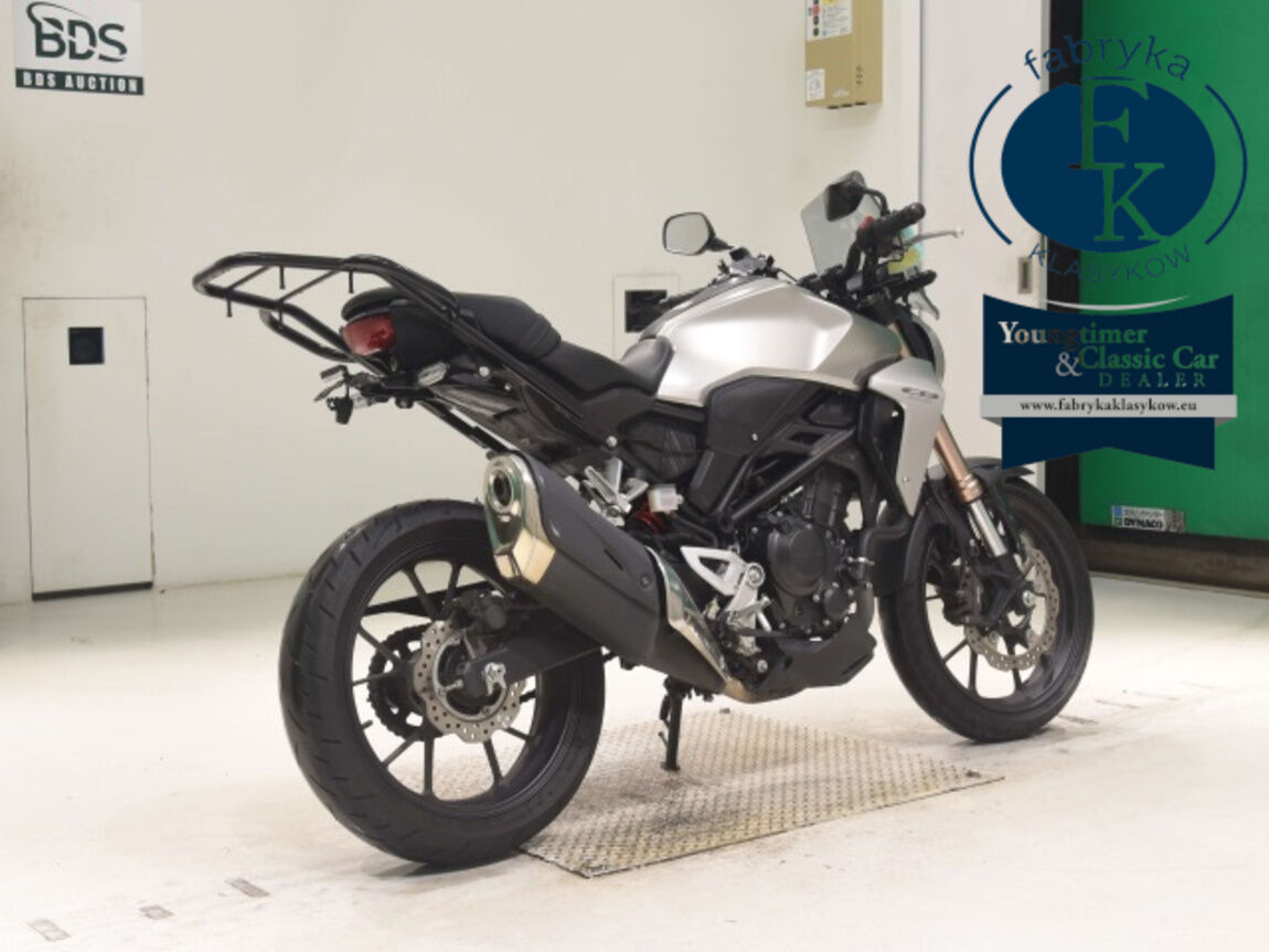 HONDA CB250RA  - zdjęcie 6