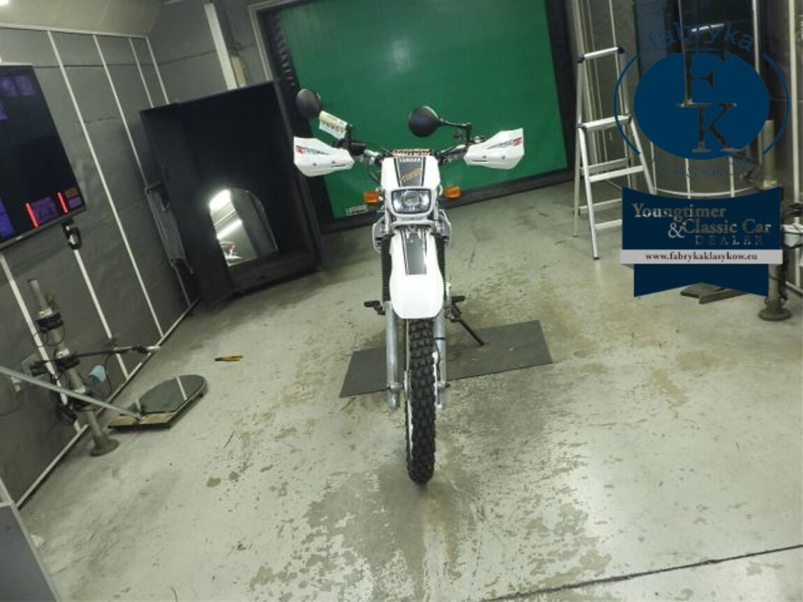 YAMAHA SEROW 225-3  - zdjęcie 21