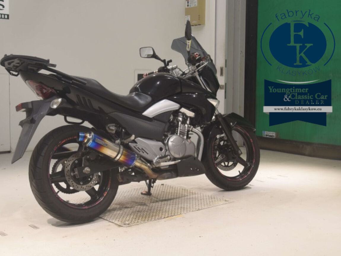 SUZUKI GSR250  - zdjęcie 6