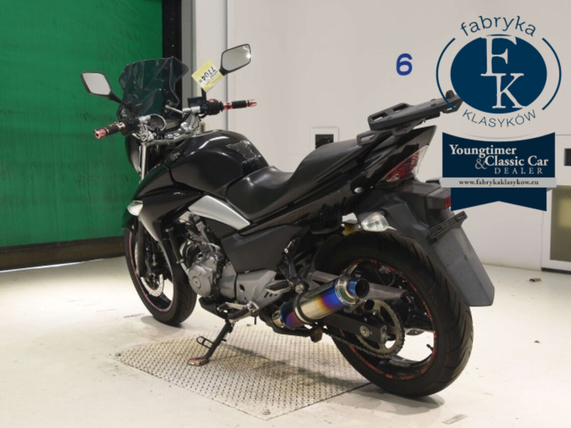 SUZUKI GSR250  - zdjęcie 7