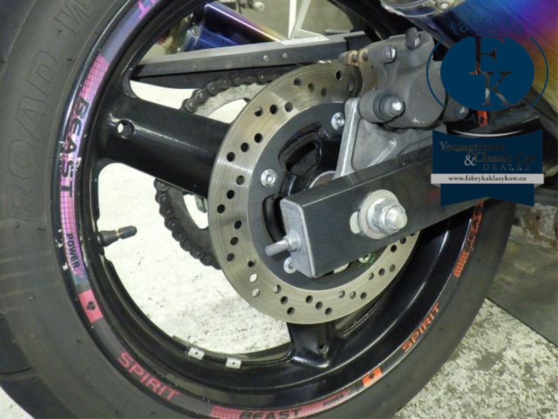 SUZUKI GSR250  - zdjęcie 28