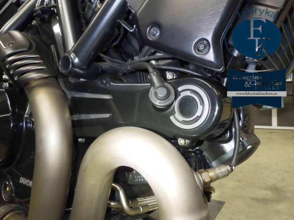 DUCATI SCRAMBLER 1100S 2022 - zdjęcie 10