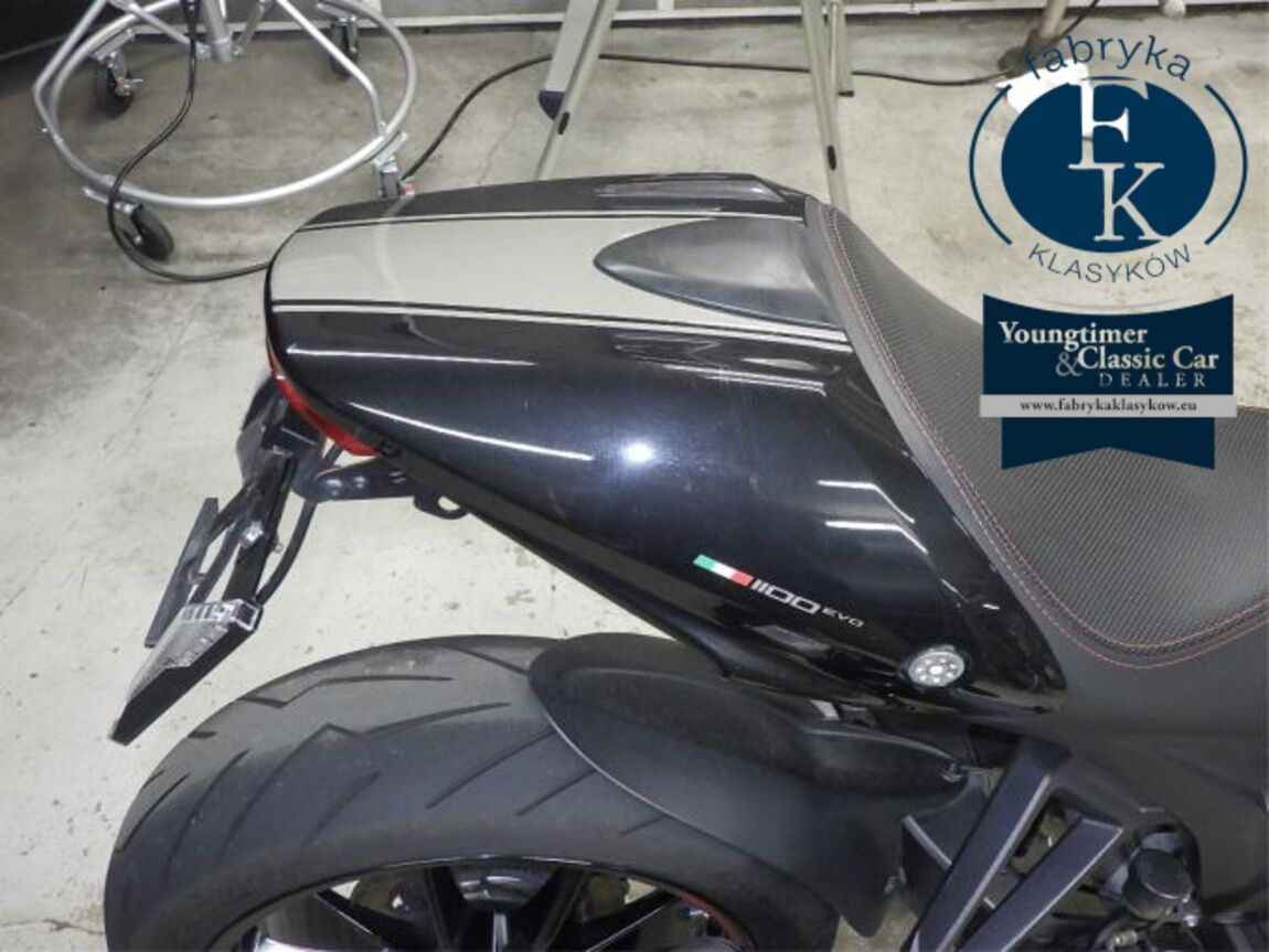 DUCATI MONSTER 1100 EVO 2013 - zdjęcie 18