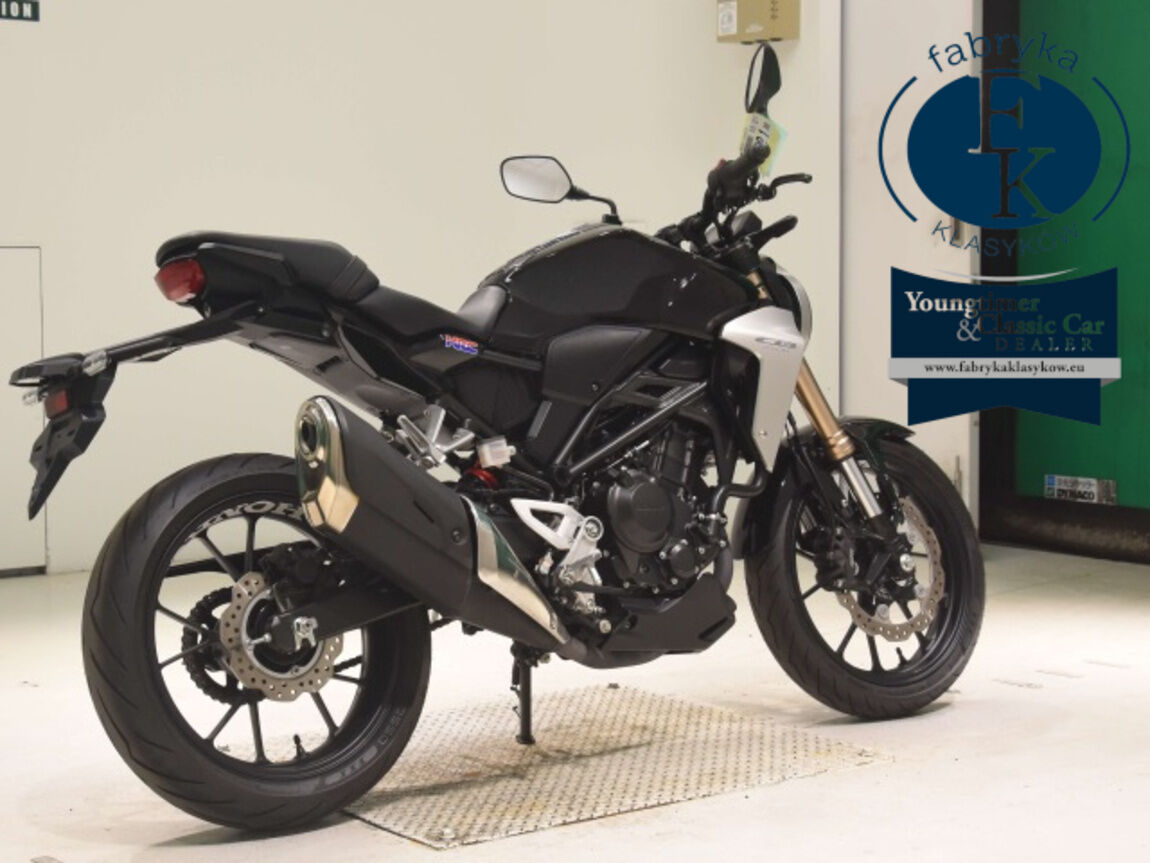 HONDA CB250RA  - zdjęcie 6