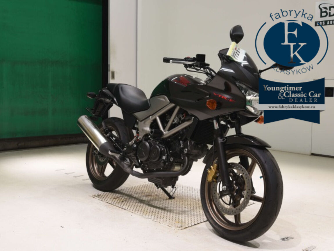 HONDA VTR-F250  - zdjęcie 4