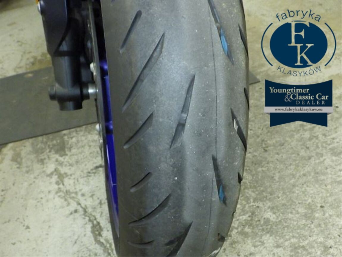 YAMAHA YZF-R7-2 2022 - zdjęcie 21