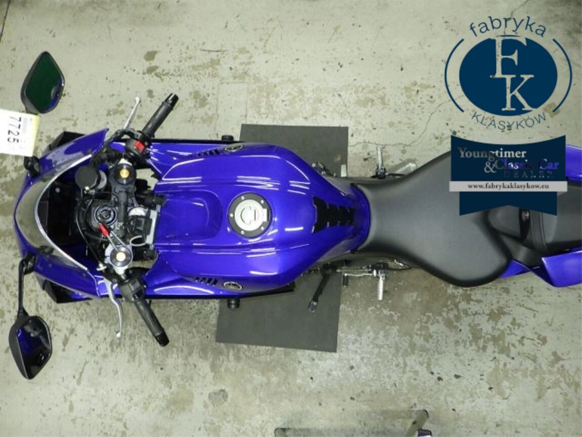 YAMAHA YZF-R7-2 2022 - zdjęcie 32